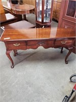 Thomasville hardwood table