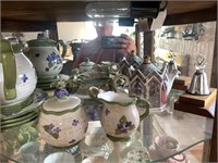 Teapots & glassware