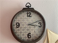 Lg. wall clock