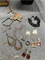 Lot of Vintage Jewelry Earrings Pins