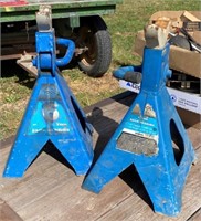 2- 6 Ton Ratcheting Jack Stands