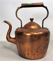 Copper Tea Pot, dovetailed base, Virginia Metal