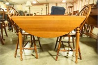 Lot #3014 - Country style drop leaf table with