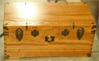 Lot #3025 - Quality dovetailed trunk with brass