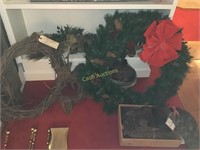 Christmas Wreath, Pinecone and Christmas Decor