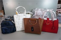 (each) Ass't Ladies Pocketbooks & Totes