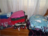 Large Lot of Blankets & Linens