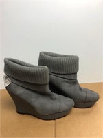 Grey Suede Women's Size 8 Ankle Boots