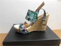 Report Signature Size 9 Floral Rope Wedge Sandals