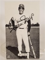 Willie Mayes autographed photo card