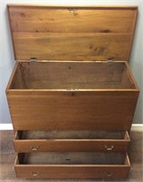 ANTIQUE TALL BLANKET CHEST, 1 PLANK FRONT/SIDES