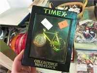 TIMEX COLLECTIBLE MINI CLOCK