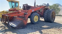 Farmall M W/ DuAl Loader