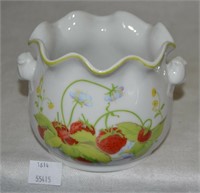 Mann China Strawberry Hill Vase