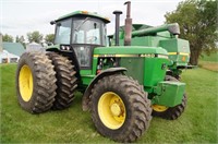 John Deere 4450 Tractor