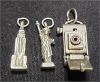 Silver Charms - Statue of Liberty, Bellows Camera+