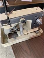 Industrial style sewing machine condition unknown