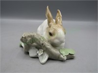 Lladro "Rabbit Eating" Figurine!