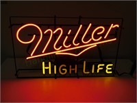 Vintage Miller High Life Bar Neon!