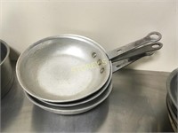 3 Frying Pans - 7"