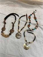 4 Necklaces Set