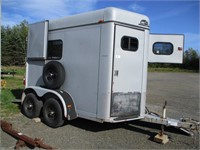 1996 Sundowner DBL horse trailer TDM axle