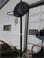 Basket  ball net w/ mobile post