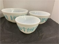 Pyrex Turquoise and White Butterprint mixing bowls