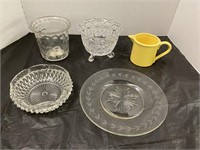 Glassware-vases, bowls, plate, misc