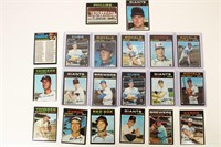 Sports card and memorabilia online auction
