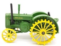 Ertl John Deere "D" Die Cast Tractor 
- 1/16