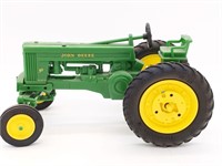 Plastic John Deere 50 WF Tractor 
- 1/16 Scale