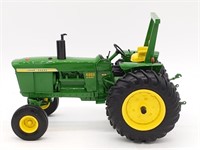 Ertl John Deere Model 4000 Die Cast Tractor 
-