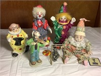 1 Emmitt Kelly figure with 5 assorted clowns