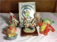 1 Emmitt Kelly figure with 5 assorted clown items