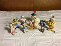 10 miniature clown figures