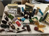 Assorted Avon collectibles