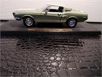 Green and White 1968 Shelby GT-500KR Diecast