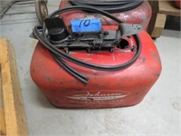 outboard Johnson gas can (needs repair)