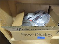 Box of assorted saw blades
