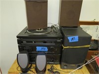 magnavox stereo system cassette, turn table