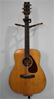 Vintage Yamaha FG 160 6 String Acoustic Guitar