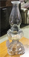 Oil Lamp - Oyster & Pearl Base
