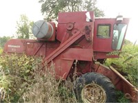 MCCORMICK INTERNATIONAL 303 COMBINE