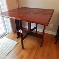 OLD GATE LEG DINING TABLE 37X35X30