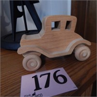 1918 MODEL T FORD WOODEN CAR 5IN