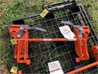 Kubota B1673 Loader Attach