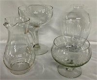 4 Pieces Glassware
