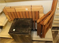 Teak arm chair kit completeness unknown,