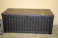 Pastic Deck Box